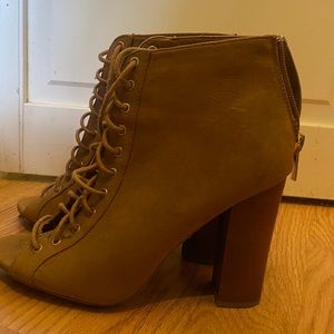 Size 8 Woman’s Heels